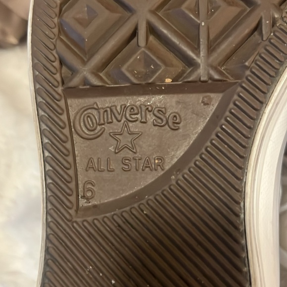 Converse Chuck Taylor All Star White Leather Hightop Lace Up Sneakers W-8 M-6 - Picture 10 of 14